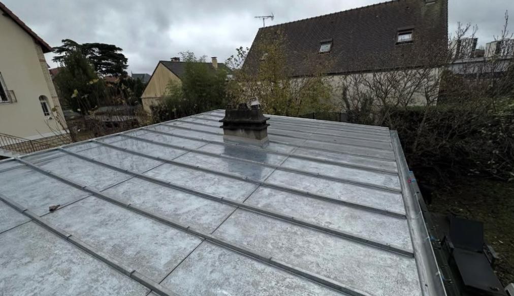 Réparation et rénovation toiture Le Chesnay-Rocquencourt (78150) – Fréderic Couverture